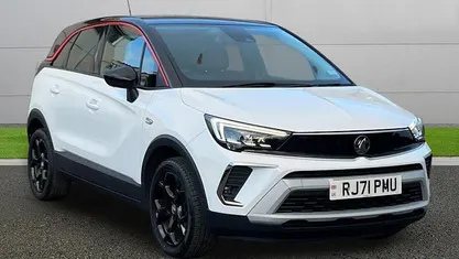 White Used 2021 Vauxhall Crossland Edition SUV | £11,499 (Fair price)