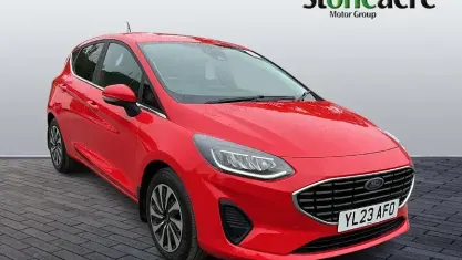 Used Ford Fiesta Titanium 101 HP (74 kW) 2021 Red Hatchback