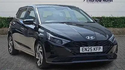 Used Hyundai i20 Advanced 101 HP (74 kW) 2025 Black Hatchback