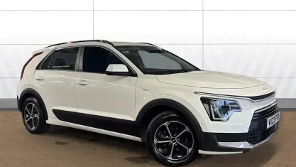 Used Kia Niro 141 HP (103 kW) 2023 White SUV