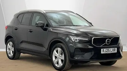 Used Volvo XC40 Core 163 HP (119 kW) 2026 SUV