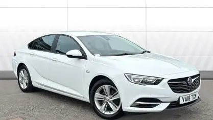 Used Vauxhall Insignia Design Edition 165 HP (121 kW) 2020 Hatchback