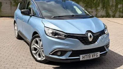 Used Renault Grand Scénic IV Iconic 120 HP (88 kW) 2020 MPV