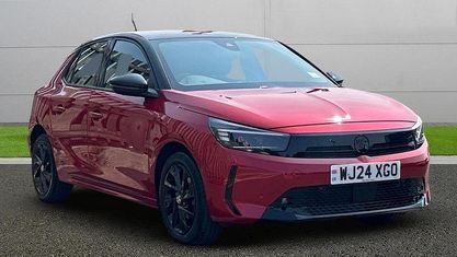 Second-hand Vauxhall Corsa 75 CP (55 kW) 2024 Roșu Hatchback
