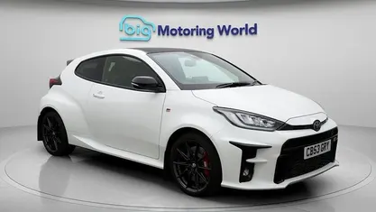 Used 2021 Toyota Yaris Hatchback | £28,200 (Fair price)