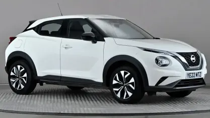 Used Nissan Juke Acenta 114 HP (83 kW) 2022 White SUV