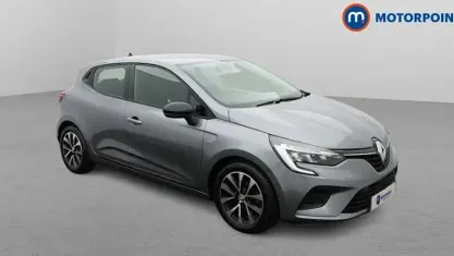 Used Renault Clio Evolution 90 HP (66 kW) 2023 Grey Hatchback