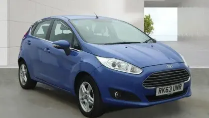 Used Ford Fiesta Zetec 125 HP (91 kW) 2013 Blue Hatchback