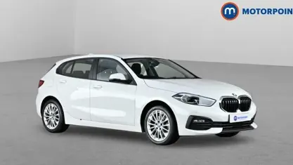 Used BMW 118 140 HP (102 kW) 2020 White Hatchback