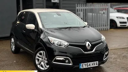 Used Renault Captur Dynamique 90 HP (66 kW) 2014 Black/cream SUV