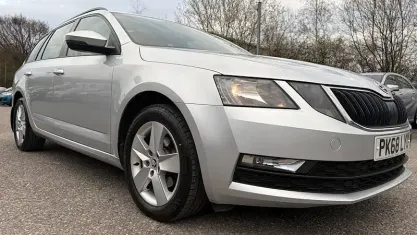 Used Skoda Octavia SE 116 HP (85 kW) 2018 Grey Estate
