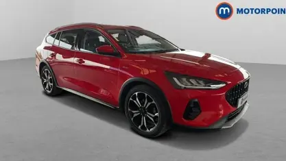Used Ford Focus Active X 155 HP (114 kW) 2024 Red Estate