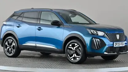 Used Peugeot 2008 Allure 131 HP (96 kW) 2024 Blue SUV