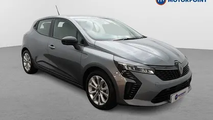 Used Renault Clio V Evolution 143 HP (105 kW) 2024 Grey Hatchback