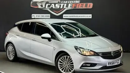Used Vauxhall Astra Elite 200 HP (147 kW) 2018 Silver Hatchback