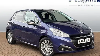 Used Peugeot 208 Allure 82 HP (60 kW) 2018 Hatchback