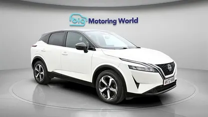 Used Nissan Qashqai N-Connecta 140 HP (102 kW) 2022 White SUV
