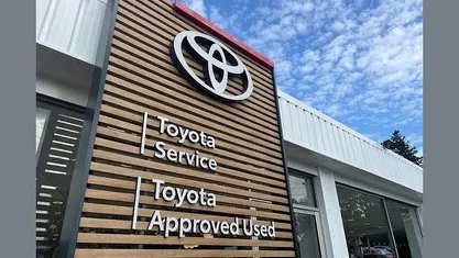 Used Toyota Corolla Design 122 HP (89 kW) 2021 Hatchback