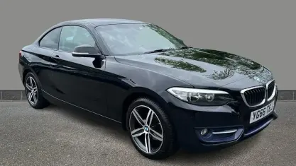 Begagnad BMW 218 Sport Line 136 HK (100 kW) 2016 Svart Sportkupé