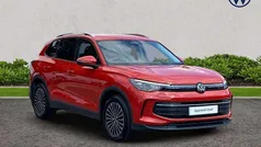 Red Used 2024 VW Tiguan Match SUV | £30,490 (Fair price)
