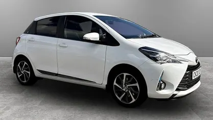 Usado Toyota Yaris 111 HP (81 kW) 2019 Citadino