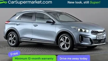 Usado Kia XCeed 141 HP (103 kW) 2023 Prateado SUV