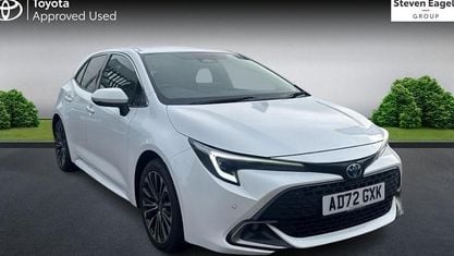 Usado Toyota Corolla Design 196 HP (144 kW) 2025 Citadino
