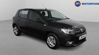 Begagnad Dacia Sandero Comfort 90 HK (66 kW) 2020 Halvkombi