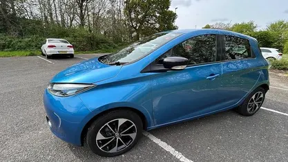 Used Renault Zoe Dynamique 80 kW (109 HP) 2019 Hatchback