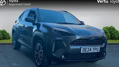 Used 2025 Toyota Yaris Hybrid Estate | £25,093 (Fair price)