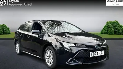 Used 2025 Toyota Corolla Estate | £26,530 (Fair price)