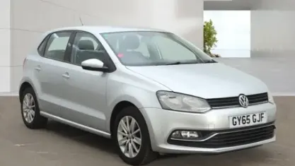 Used VW Polo SE 90 HP (66 kW) 2015 Hatchback