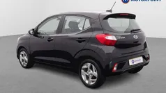 Black Used 2023 Hyundai i10 SE Hatchback | £13,399 (Fair price)