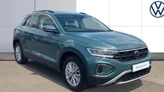 Used 2025 VW T-Roc Life SUV | £23,868 (Fair price)