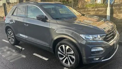Used 2021 VW T-Roc Active SUV | £15,599 (Fair price)