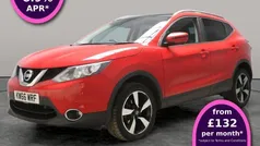 Red Used 2016 Nissan Qashqai N-Connecta SUV | £8,678 (Fair price)