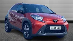 Chilli red with black Used 2022 Toyota Aygo Hatchback | £12,950 (Fair price)