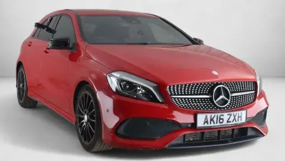 Used Mercedes A200 AMG Line Premium 136 HP (100 kW) 2016 Red Hatchback