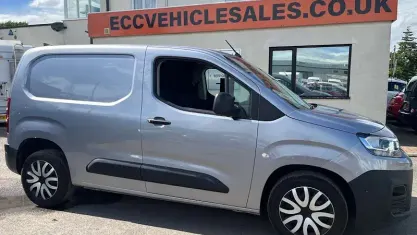 Used Citroën Berlingo 102 HP (75 kW) 2020 Grey MPV