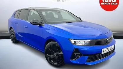 Used 2025 Vauxhall Astra Estate | £17,999 (Good price)