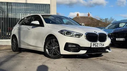 Used BMW 118 Sport Line 140 HP (102 kW) 2019 Hatchback