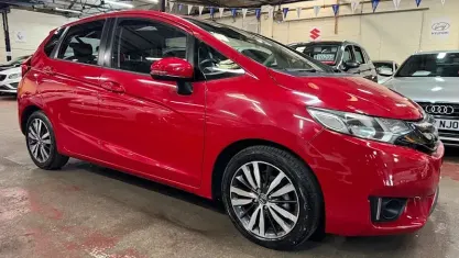 Used Honda Jazz EX 102 HP (75 kW) 2016 Red Hatchback