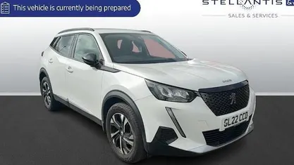 Used Peugeot 2008 Allure Premium 131 HP (96 kW) 2022 SUV