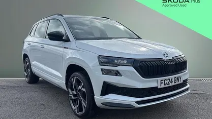 Used Skoda Karoq SportLine 150 HP (110 kW) 2024 White SUV