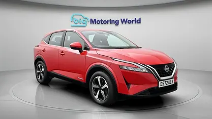 Used Nissan Qashqai Acenta Premium 190 HP (139 kW) 2022 Red SUV