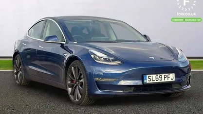 Used 2023 Tesla Model 3 Performance Sedan | £19,899 (Super price)