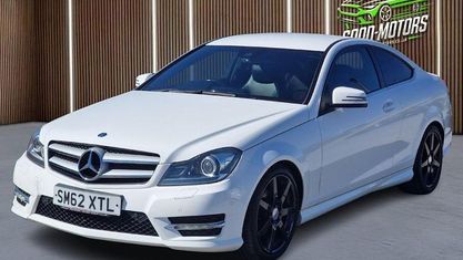 Usado Mercedes C180 AMG 156 HP (114 kW) 2012 Coupé