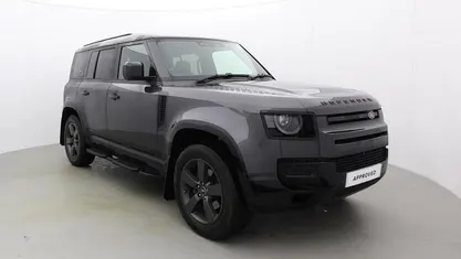 Used Land Rover Defender SE Dynamic 250 HP (183 kW) 2024 SUV