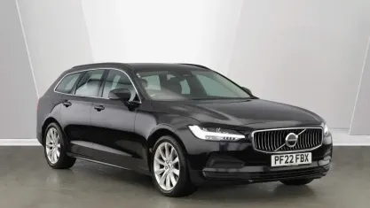 Used Volvo V90 Momentum 197 HP (144 kW) 2021 Black Estate