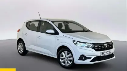 Used Dacia Sandero Comfort 91 HP (66 kW) 2022 White Hatchback